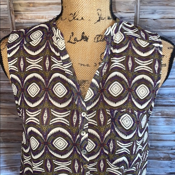 H&M Tank Top.           MY9 - Picture 2 of 6